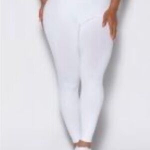 White High-Waisted Leggings bombshell v back
